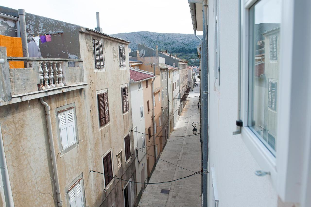 Sobe Bile Bed and Breakfast Pag Town Buitenkant foto