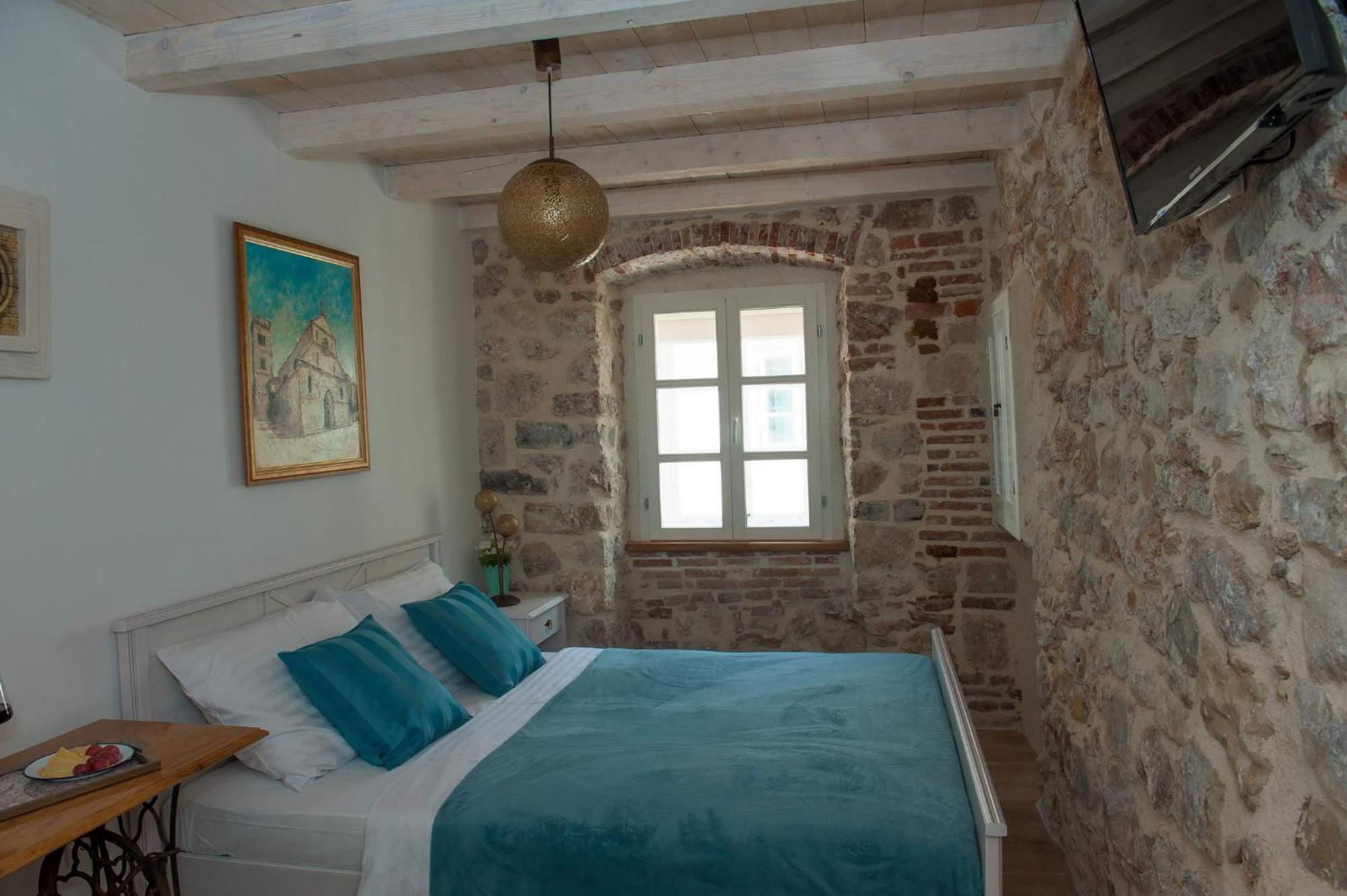 Sobe Bile Bed and Breakfast Pag Town Kamer foto